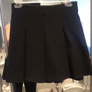 Lush pleated skirt
